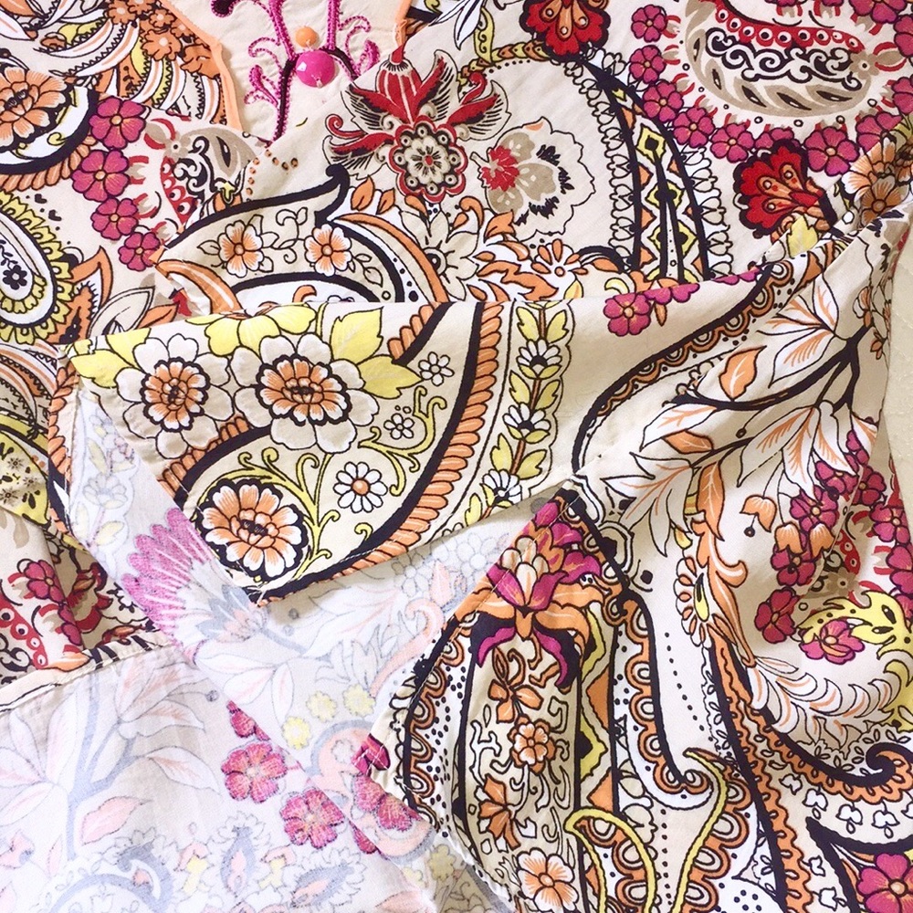 Pappagallo Paisley Floral Print Tunic Top - Picture 10 of 10